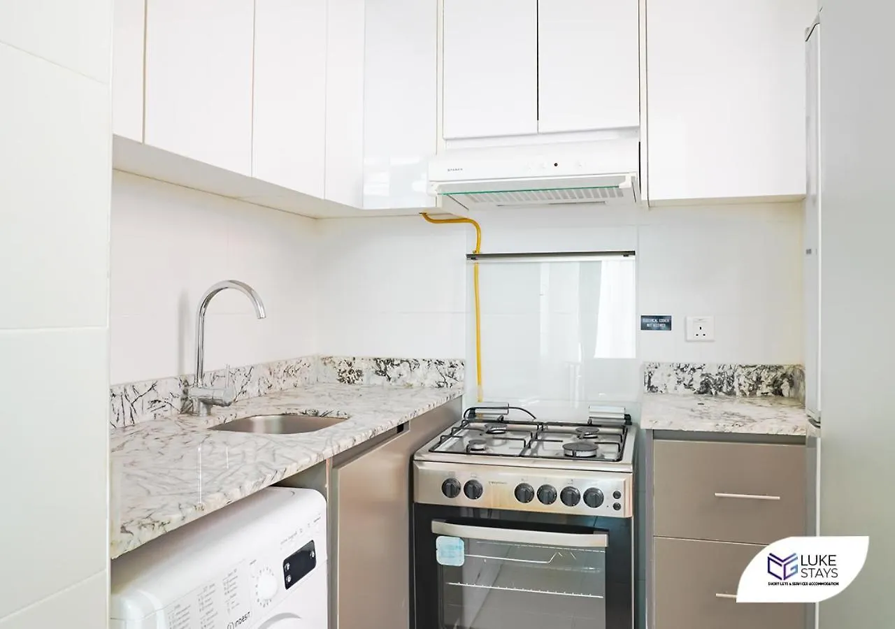 Apartment Luke Stays - Central Park Tower Dubai